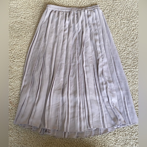 Woman’s medium-large clothing bundle - Picture 3 of 10